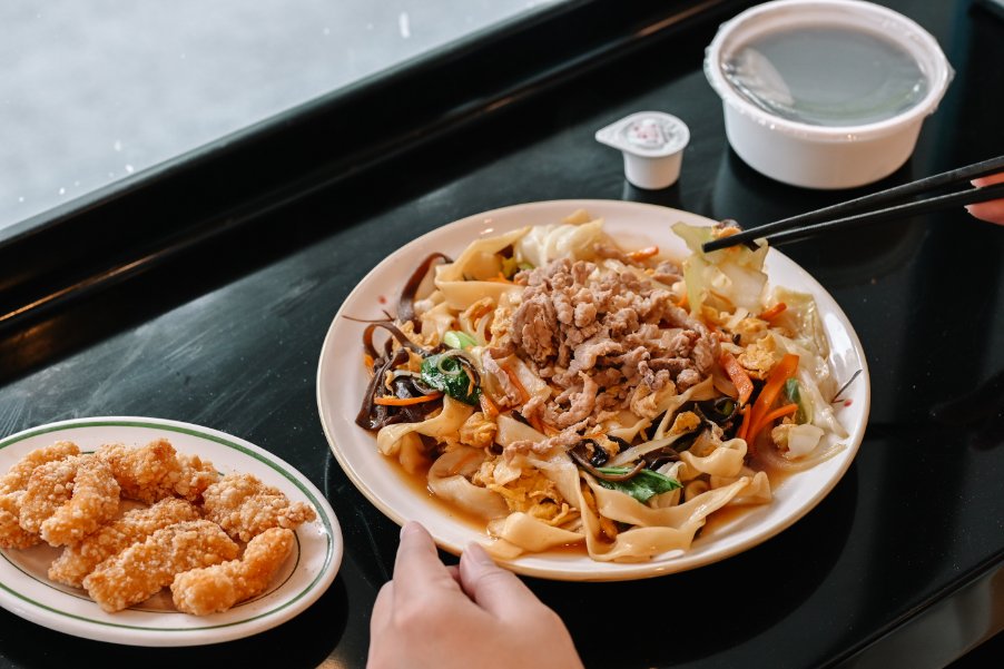 四海木須麵：名揚四海木須炒麵，SOGO東區美食/忠孝復興美食/外帶 @女子的休假計劃