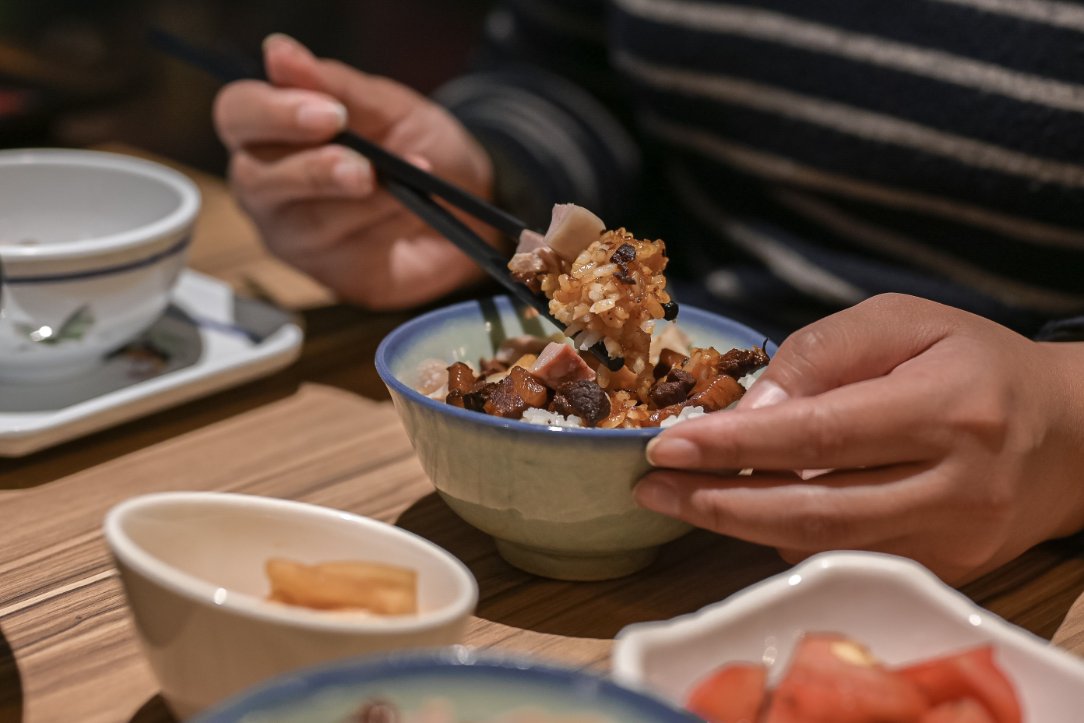 波記私宅打邊爐：港味十足，一起圍爐吃火鍋/大安美食/台北主題餐廳 @女子的休假計劃