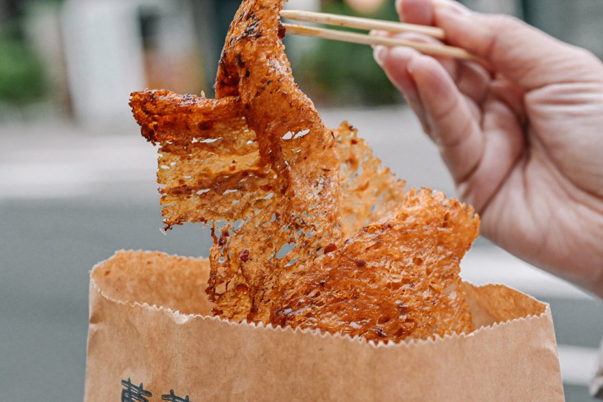 萬華阿嬌姨烤魷魚：傳統炭火燒烤魷魚攤/食尚玩家推薦 @女子的休假計劃