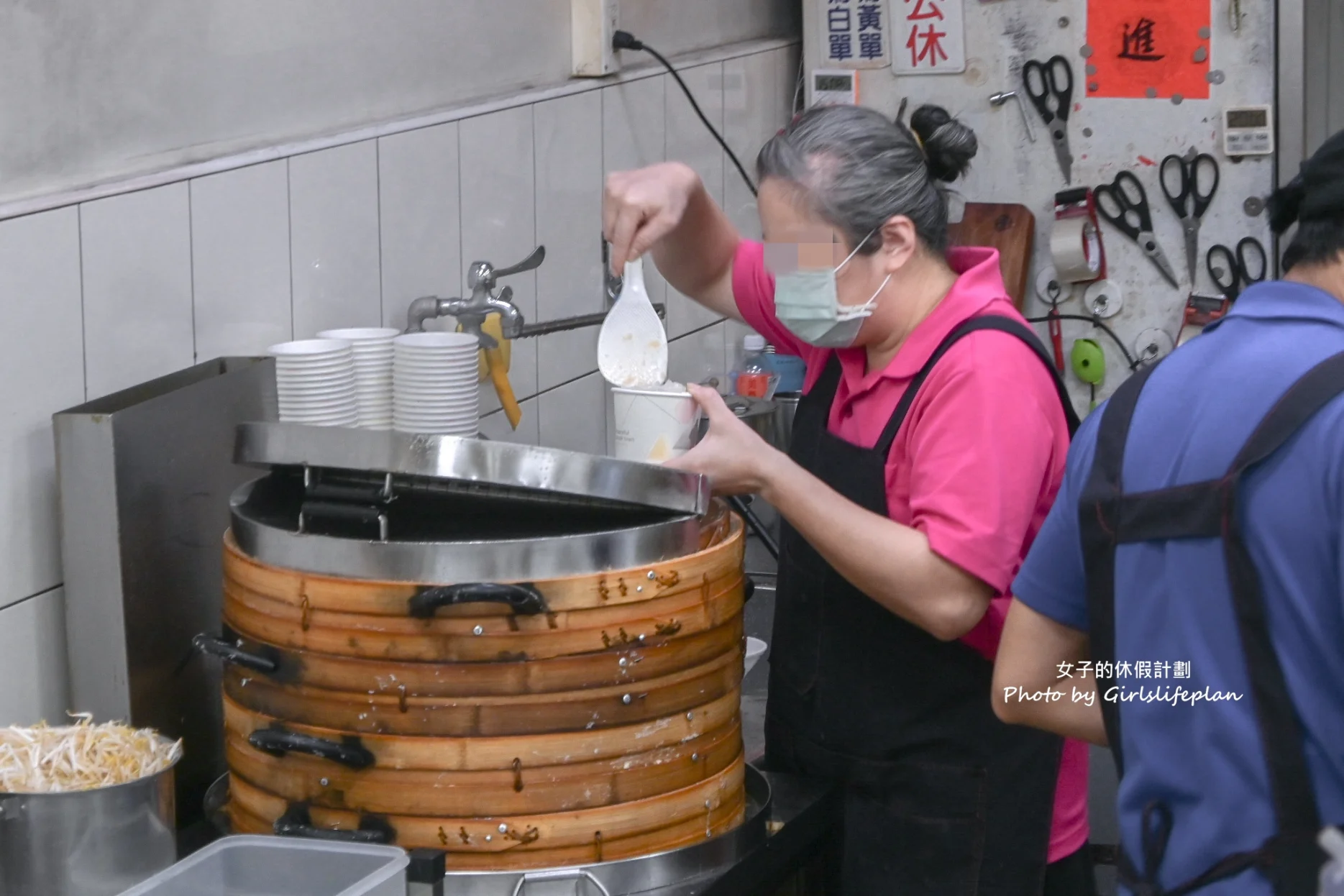 阿淑清蒸肉圓｜在地人氣銅板美食推薦(外帶) @女子的休假計劃