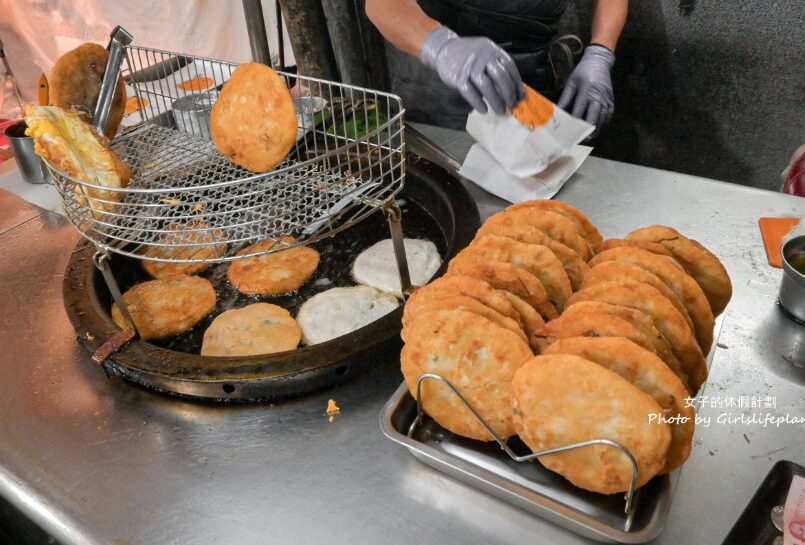 巷仔口蘿蔔絲餅(吳興店)｜巷弄人氣排隊美食據說連五月天阿信都來過(菜單) @女子的休假計劃