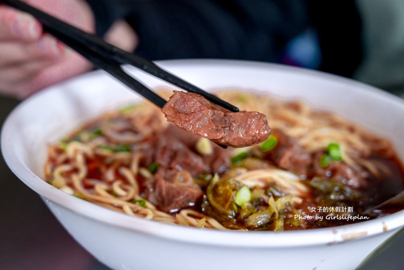 三廠麵店｜在地人氣美食牛肉麵只要80元(外帶) @女子的休假計劃