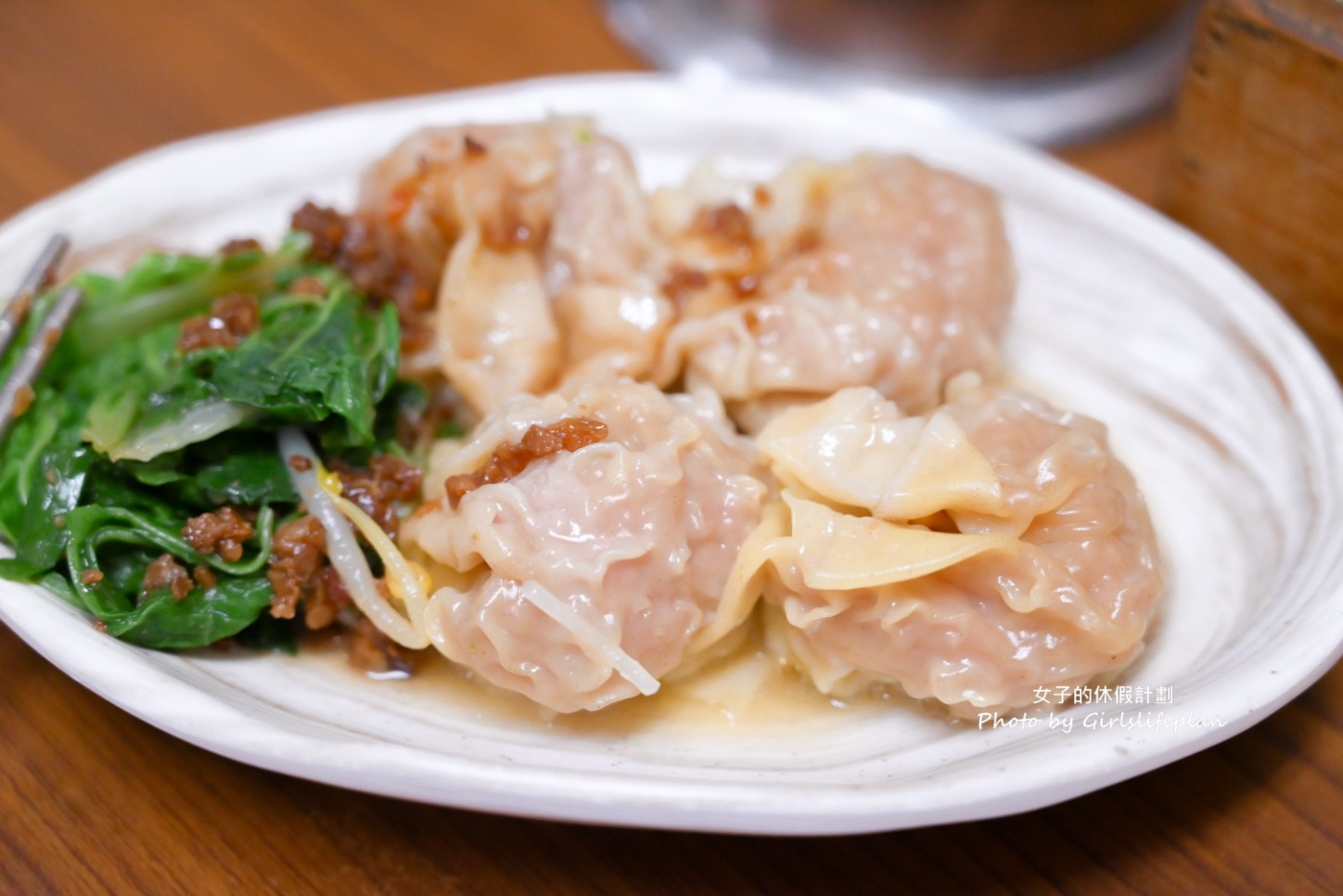 向上市場芋頭米粉｜在地無名麵店排隊美食(菜單) @女子的休假計劃