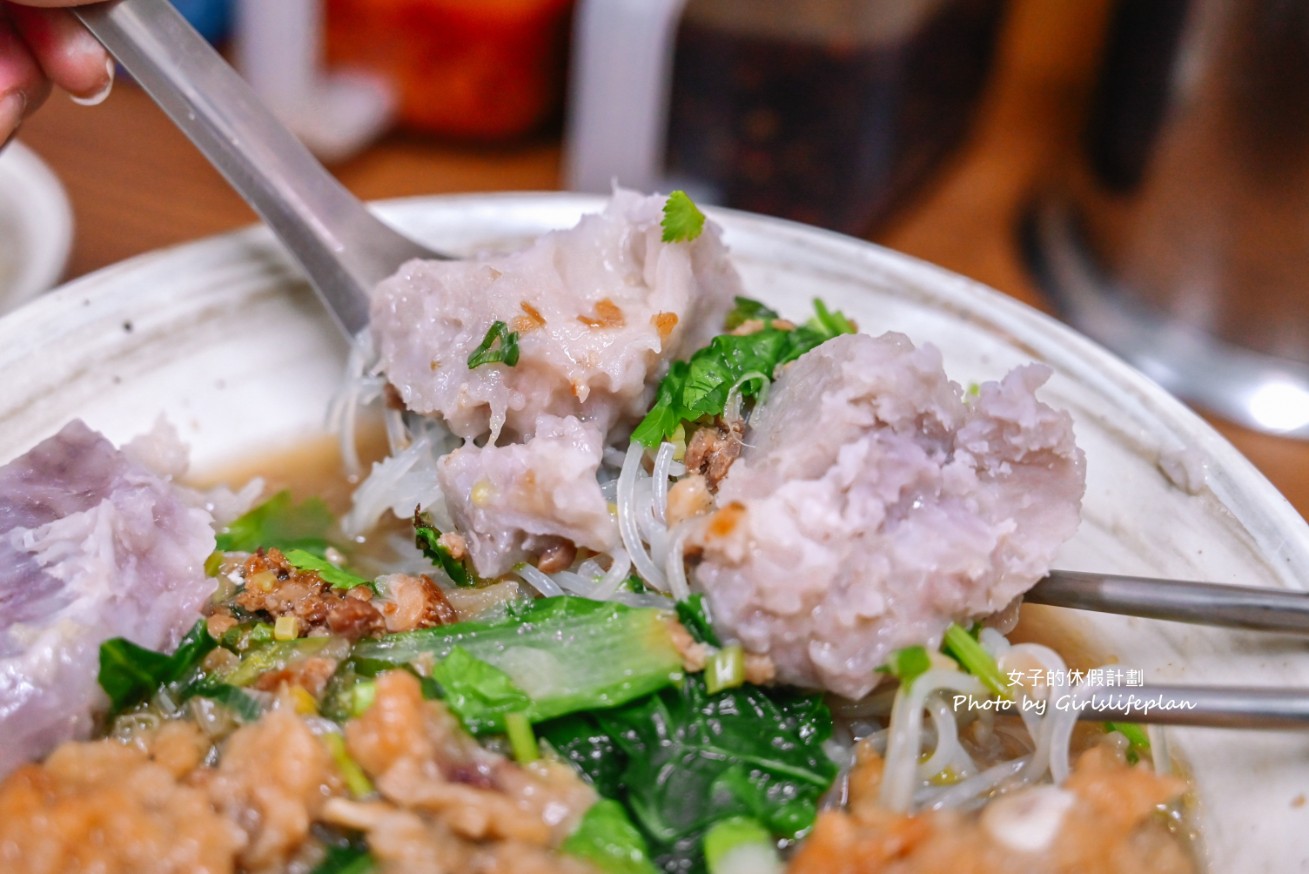 向上市場芋頭米粉｜在地無名麵店排隊美食，芋頭排骨酥麵最受歡迎(菜單) @女子的休假計劃