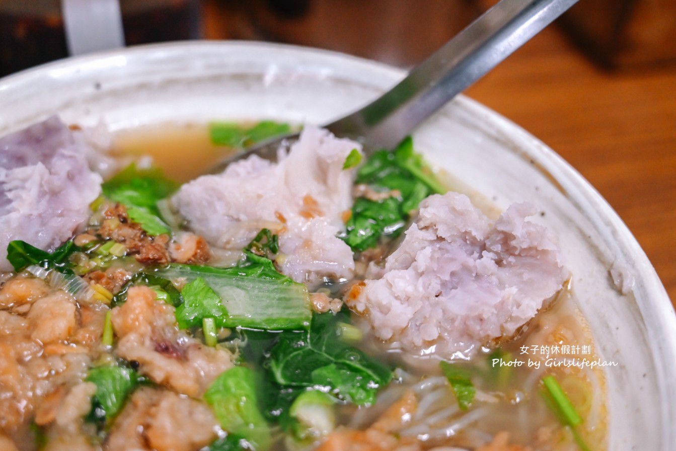 向上市場芋頭米粉｜在地無名麵店排隊美食，芋頭排骨酥麵最受歡迎(菜單) @女子的休假計劃