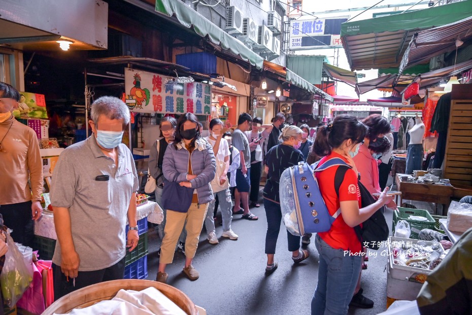 向上市場芋頭米粉｜在地無名麵店排隊美食，芋頭排骨酥麵最受歡迎(菜單) @女子的休假計劃