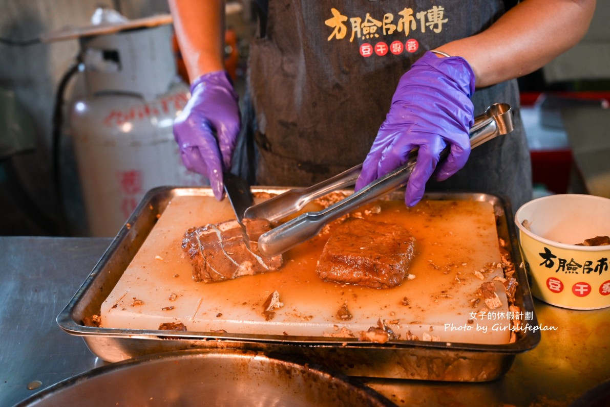 方臉師傅蒜香豆干｜一咬就大爆汁超好吃(外帶) @女子的休假計劃