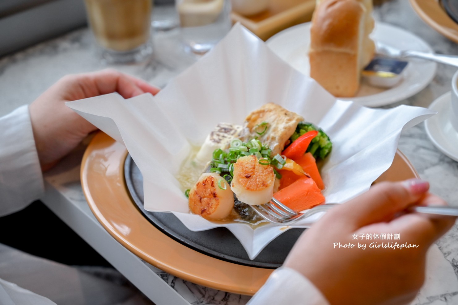 樂雅樂餐廳生技園區店｜秋季期間限定極致鮮味3S等級大干貝、北海道秋鮭、栗子甜點(菜單) @女子的休假計劃