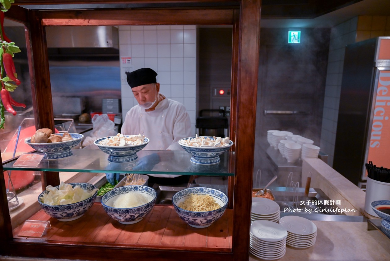 百宴自助餐廳｜五星級飯店吃到飽，平日午晚餐一人不到900元(菜單價位) @女子的休假計劃