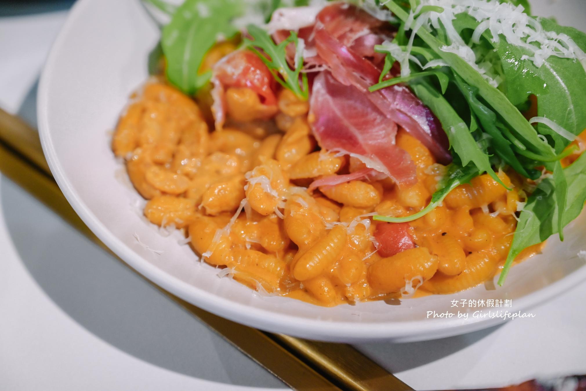 PASTAIO 手工義大利麵新店店｜這裡有賣蜜瓜盅(菜單) @女子的休假計劃