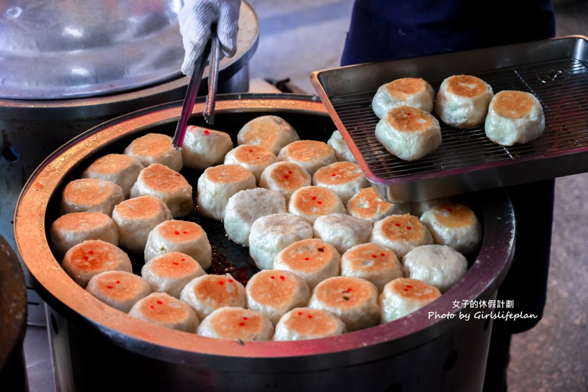 點頭大餅水煎包｜排隊人潮沒斷過，在地人氣下午茶點心(菜單) @女子的休假計劃