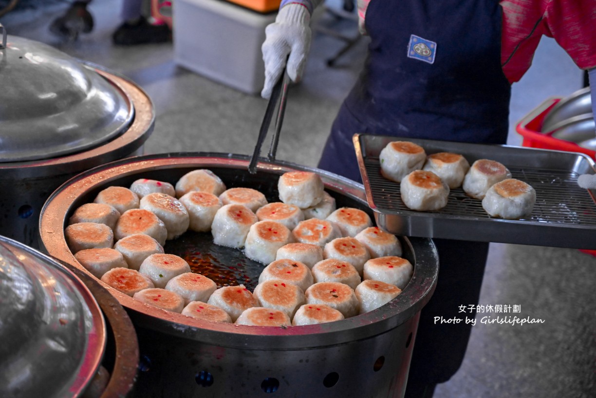 點頭大餅水煎包｜排隊人潮沒斷過，在地人氣下午茶點心(菜單) @女子的休假計劃