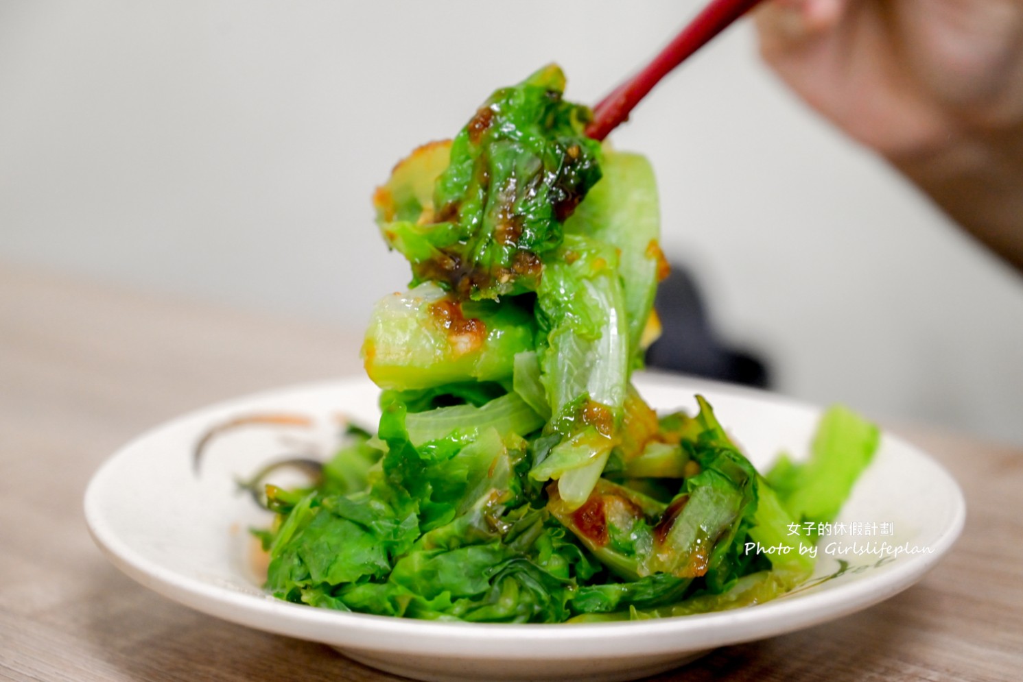 大碗公當歸羊肉｜在地人氣黑金滷肉飯配羊肉湯(菜單) @女子的休假計劃