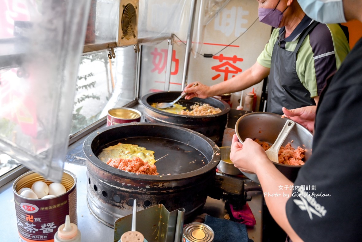 輔英蛋包(炒)飯(鳳商對面)｜月底救星蛋包飯只要40元(菜單) @女子的休假計劃