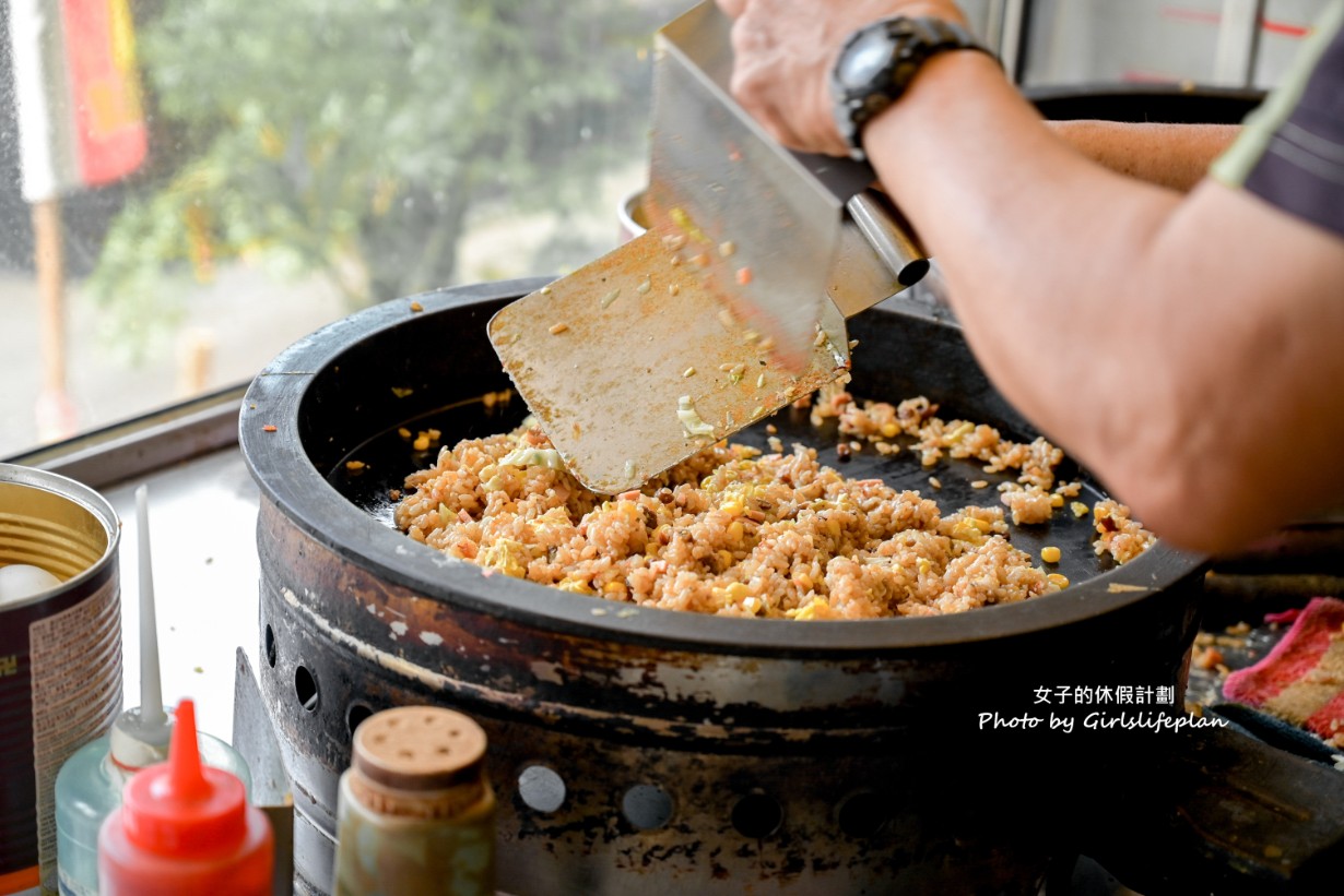 輔英蛋包(炒)飯(鳳商對面)｜月底救星蛋包飯只要40元(菜單) @女子的休假計劃