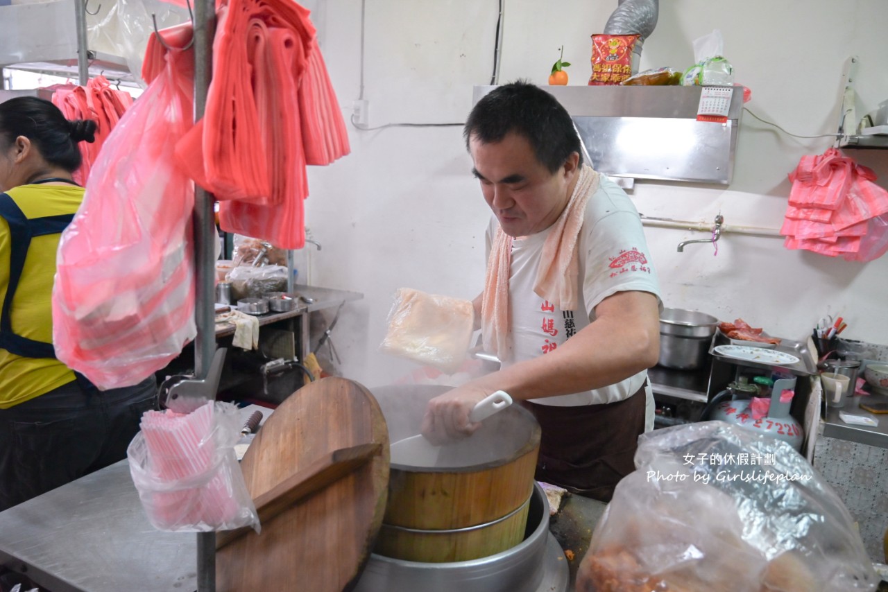 上順興香Q飯糰｜飯糰35元可免費加飯，隱藏版飯糰更美味(外帶) @女子的休假計劃