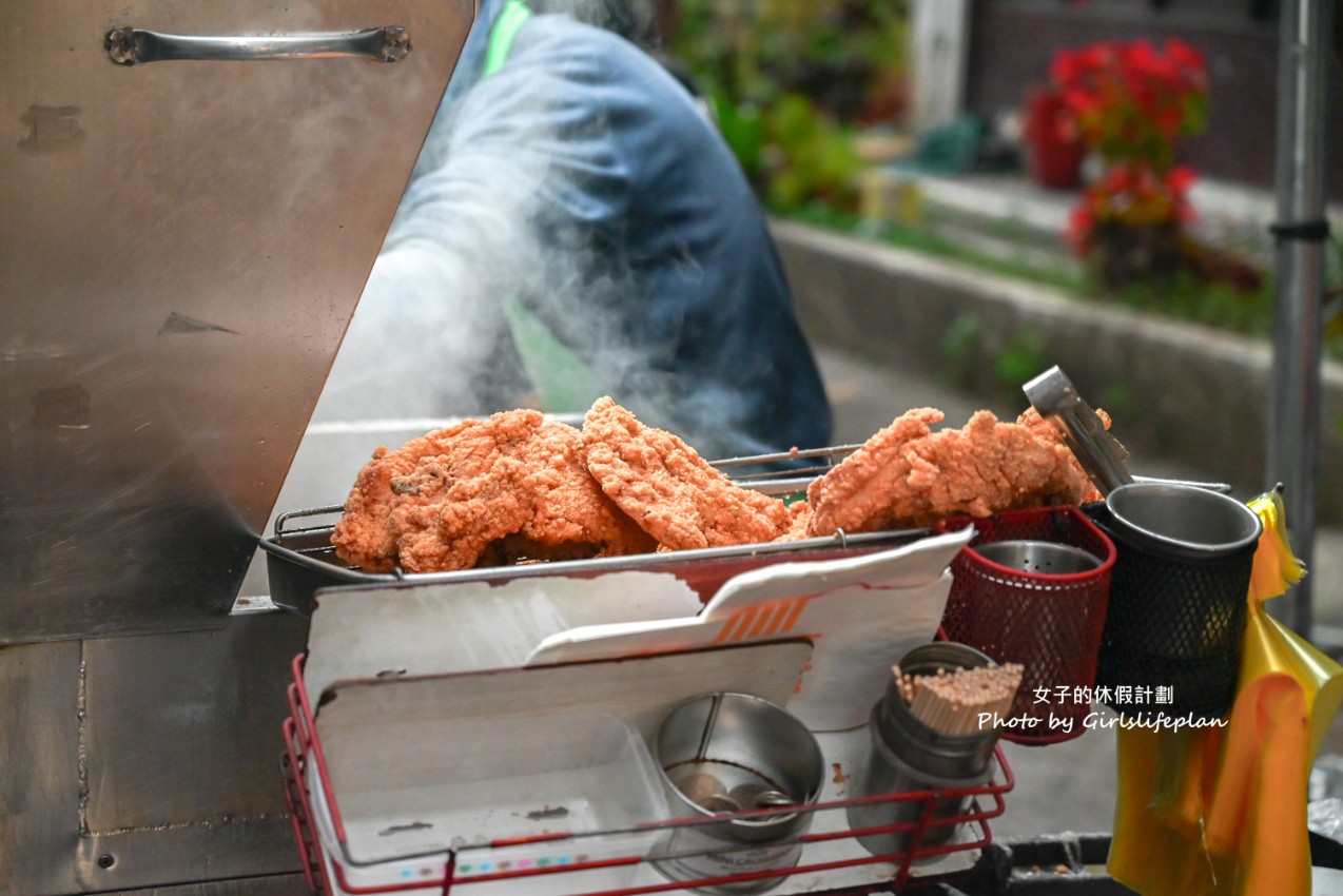 一志雞排｜人氣排隊美食，據傳1.5小時就秒殺(菜單) @女子的休假計劃