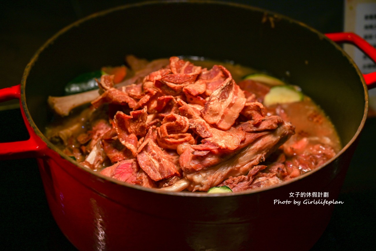 悅市集｜新板希爾頓吃到飽，暖心燉品季有香料燉烤手抓羊(菜單) @女子的休假計劃