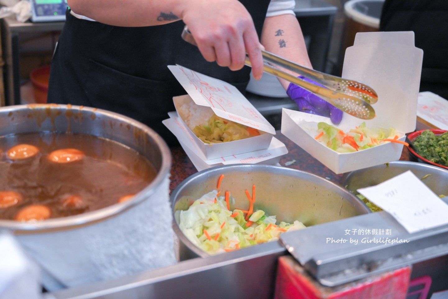 鳳城燒臘家｜西門町老字號人氣便當店(菜單) @女子的休假計劃