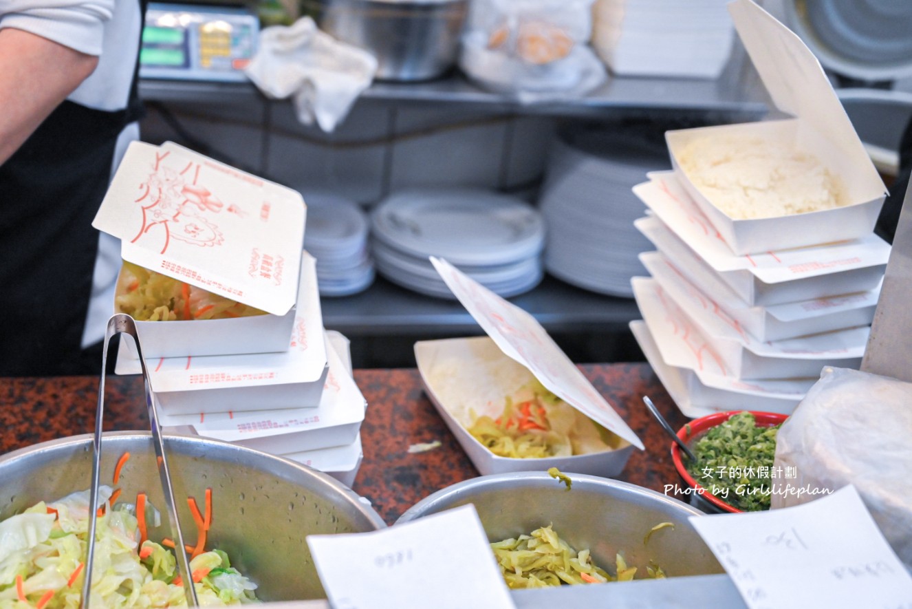 鳳城燒臘家｜西門町老字號人氣便當店(菜單) @女子的休假計劃