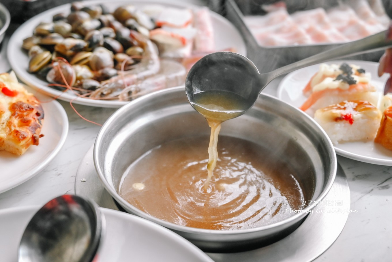 羽葉麻辣火鍋｜539元百種自助吧吃到飽(菜單) @女子的休假計劃