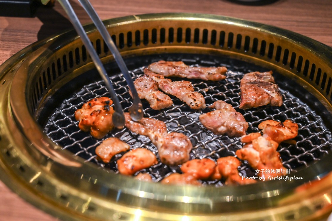 茶六燒肉堂｜期間限定雙人午餐生菜免費續，鮭魚味增湯喝到飽(菜單) @女子的休假計劃