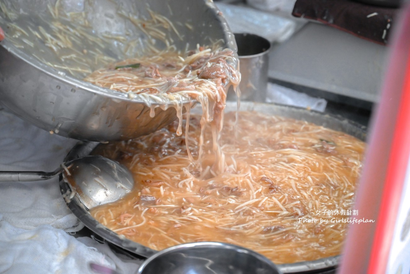 新港生炒鴨肉羹(三柳)｜日賣千碗，超多媒體推薦(菜單) @女子的休假計劃