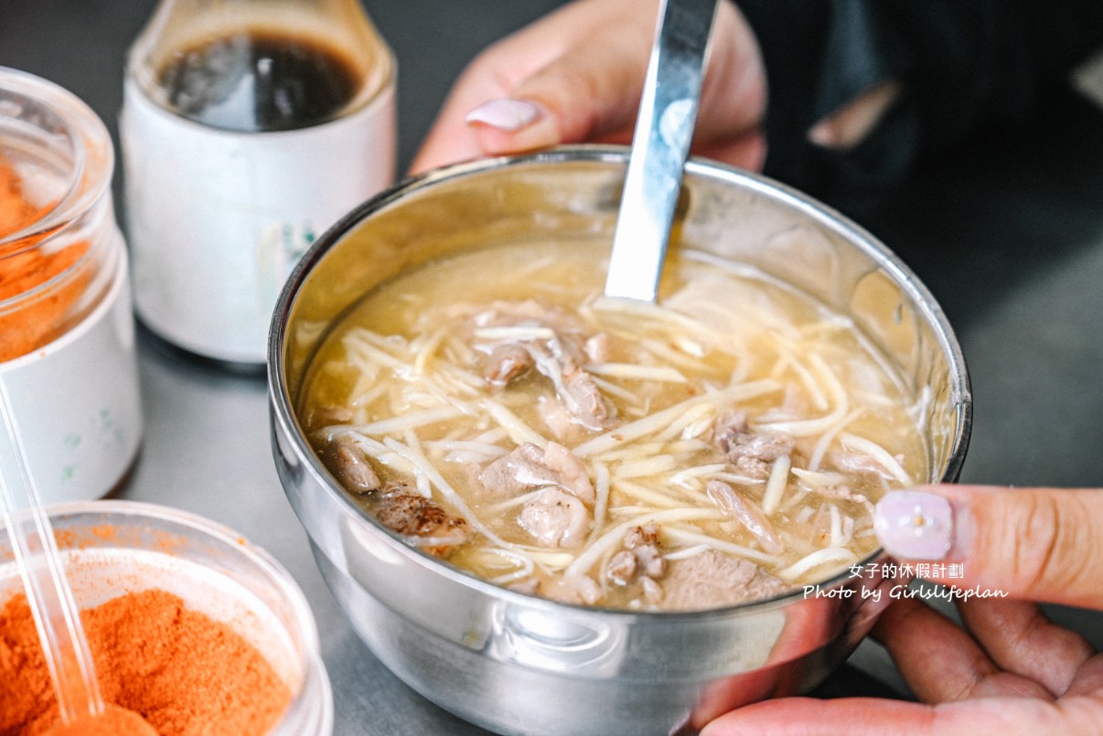新港生炒鴨肉羹(三柳)｜日賣千碗，超多媒體推薦(菜單) @女子的休假計劃
