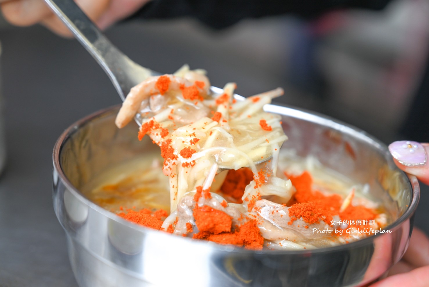 新港生炒鴨肉羹(三柳)｜日賣千碗，超多媒體推薦(菜單) @女子的休假計劃