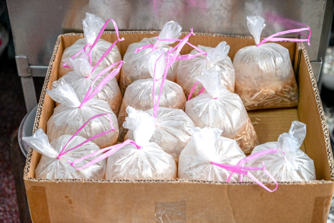 新港生炒鴨肉羹(三柳)｜日賣千碗，超多媒體推薦(菜單) @女子的休假計劃