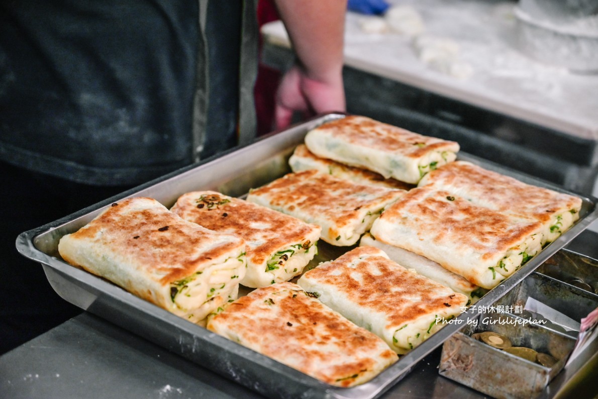 巧房餡餅｜台北排隊美食銅板小吃，牛肉餡餅香甜多汁爆漿(菜單) @女子的休假計劃