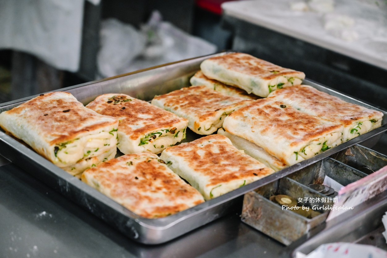 巧房餡餅｜台北排隊美食銅板小吃，牛肉餡餅香甜多汁爆漿(菜單) @女子的休假計劃