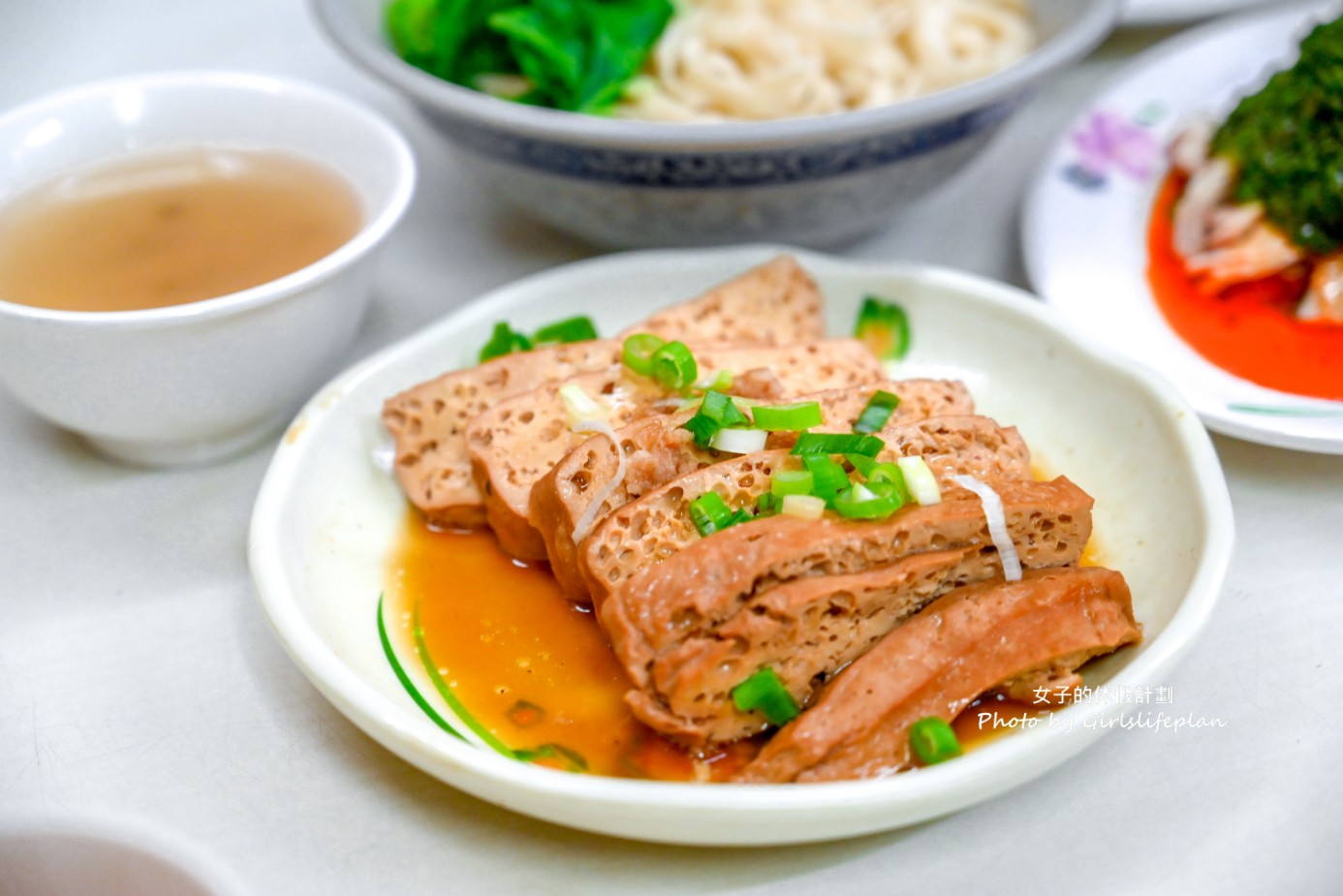 小龍飲食|開業40年特色美食推薦怪味雞、滷味(菜單) @女子的休假計劃 小龍飲食|開業40年特色美食推薦怪味雞、滷味(菜單) @女子的休假計劃