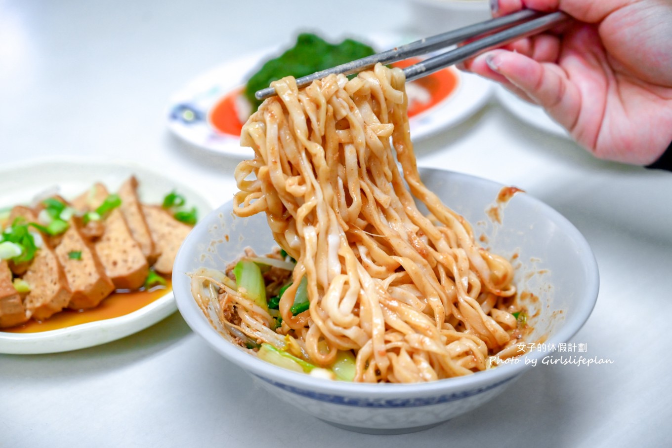 小龍飲食|開業40年特色美食推薦怪味雞、滷味(菜單) @女子的休假計劃 小龍飲食|開業40年特色美食推薦怪味雞、滷味(菜單) @女子的休假計劃