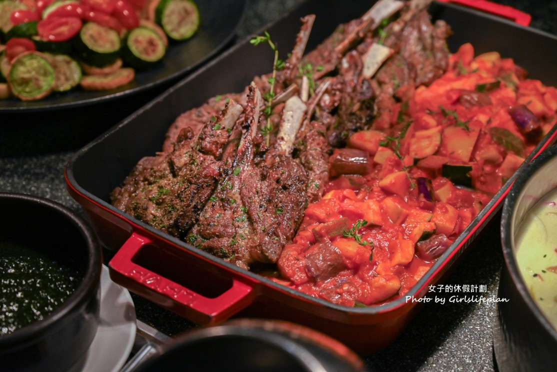 十二廚｜12廚Kitchen 12，松葉蟹雪蟹吃到飽，4人同行1人免費(菜單) @女子的休假計劃