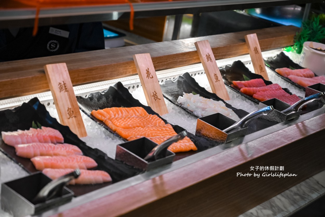 十二廚｜12廚Kitchen 12，松葉蟹雪蟹吃到飽，4人同行1人免費(菜單) @女子的休假計劃