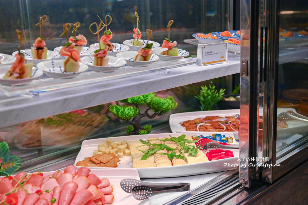 十二廚｜12廚Kitchen 12，松葉蟹雪蟹吃到飽，4人同行1人免費(菜單) @女子的休假計劃