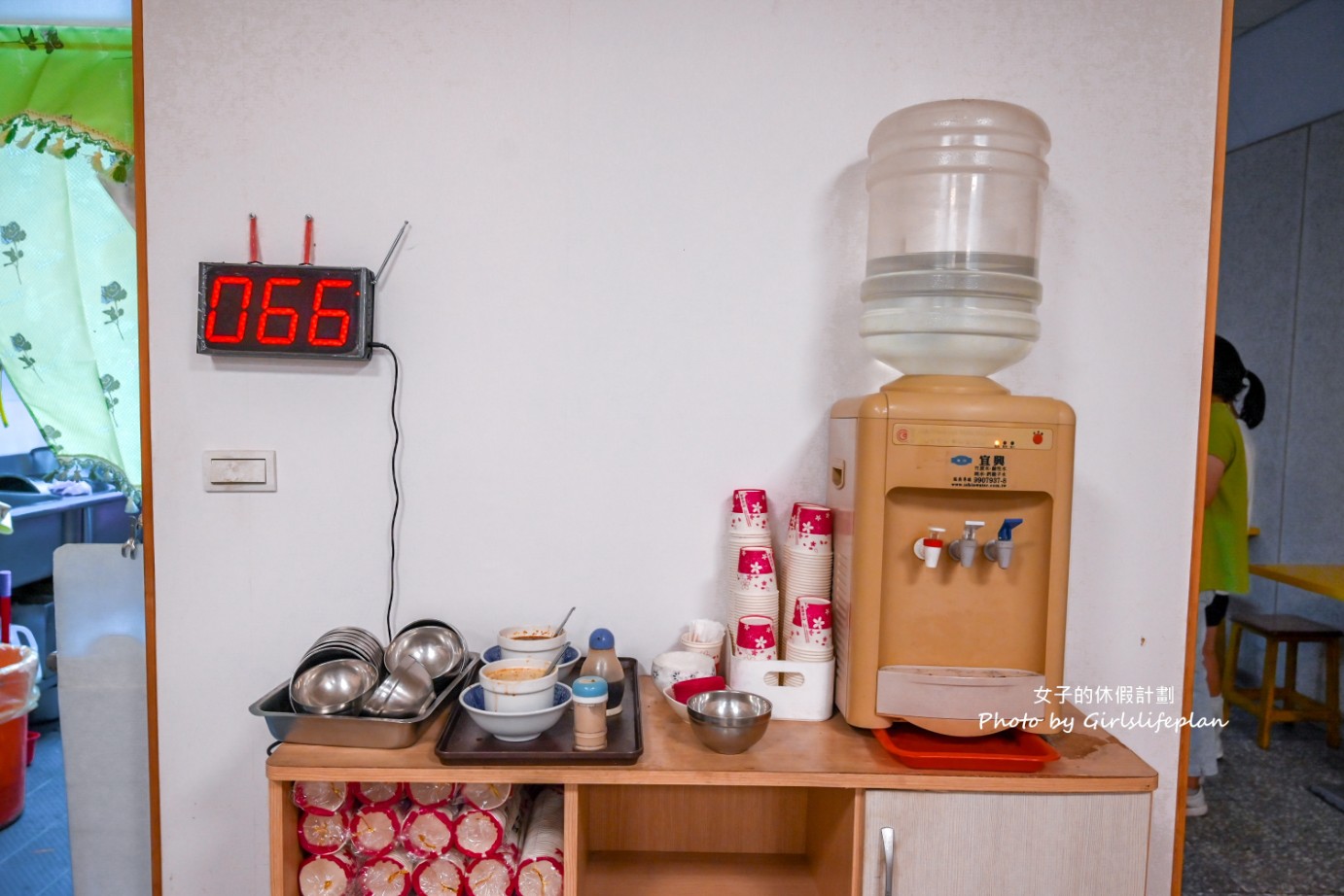 金澤魯肉飯｜全台滷肉飯TOP5，滷肉飯雙配菜只要30元CP值爆高 @女子的休假計劃