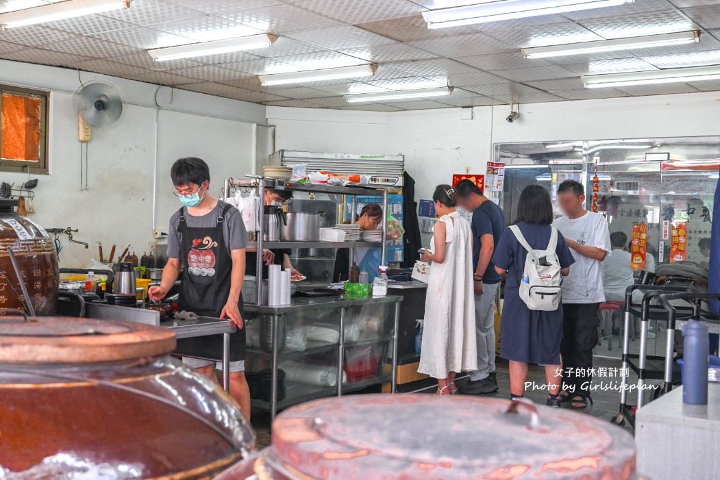 甕中甕炭火煨湯｜傳統炭火12小時以上瓦罐煨湯(菜單) @女子的休假計劃