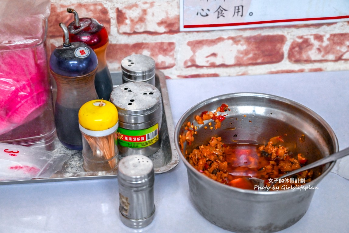 甕中甕炭火煨湯｜傳統炭火12小時以上瓦罐煨湯(菜單) @女子的休假計劃