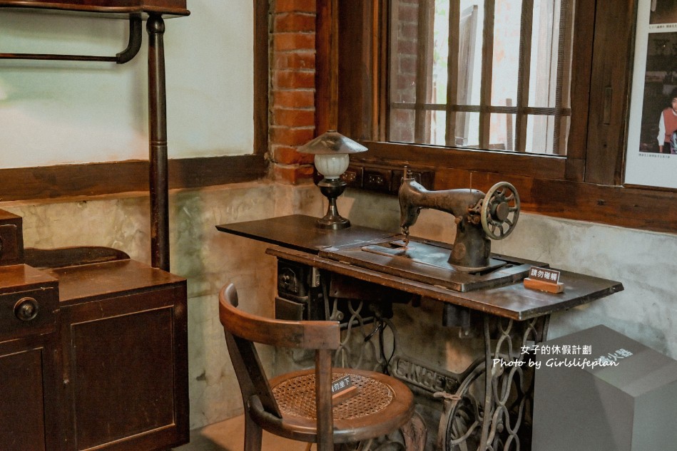 星巴克嘉義新港門市(培桂堂內)|隱藏版玻璃屋隱身博士窩古蹟 @女子的休假計劃 星巴克嘉義新港門市(培桂堂內)|隱藏版玻璃屋隱身博士窩古蹟 @女子的休假計劃