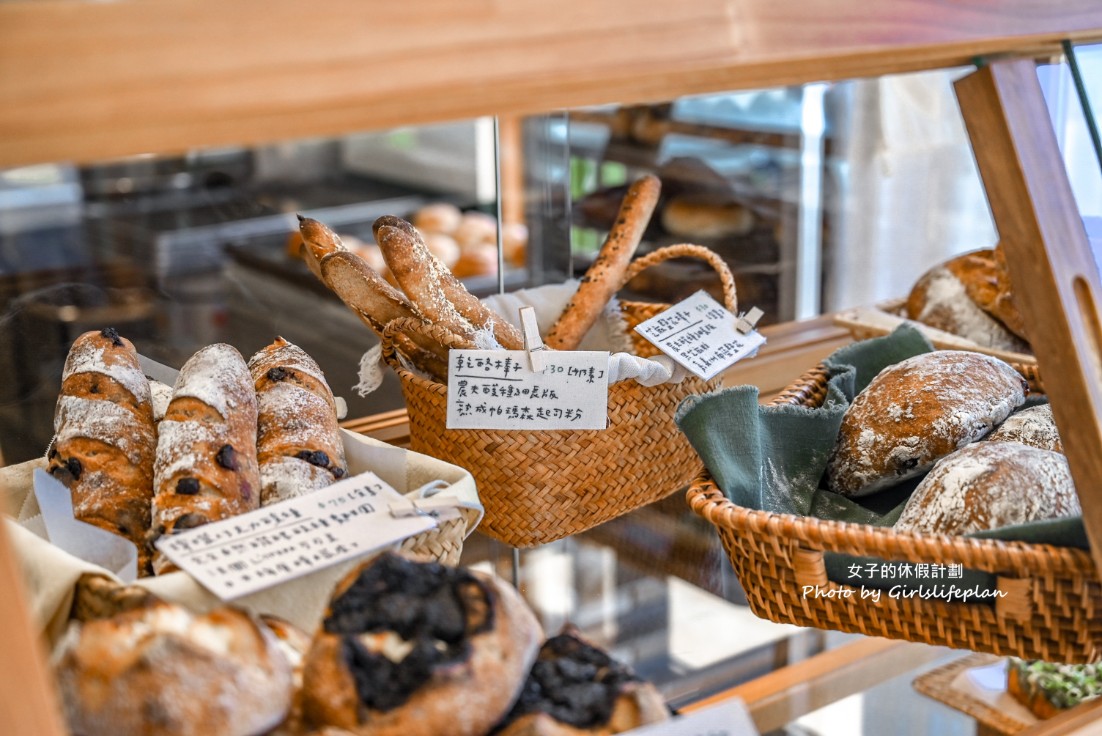 莢麵包｜宜蘭冬山在地超人氣麵包店，無低消無限時(菜單) @女子的休假計劃