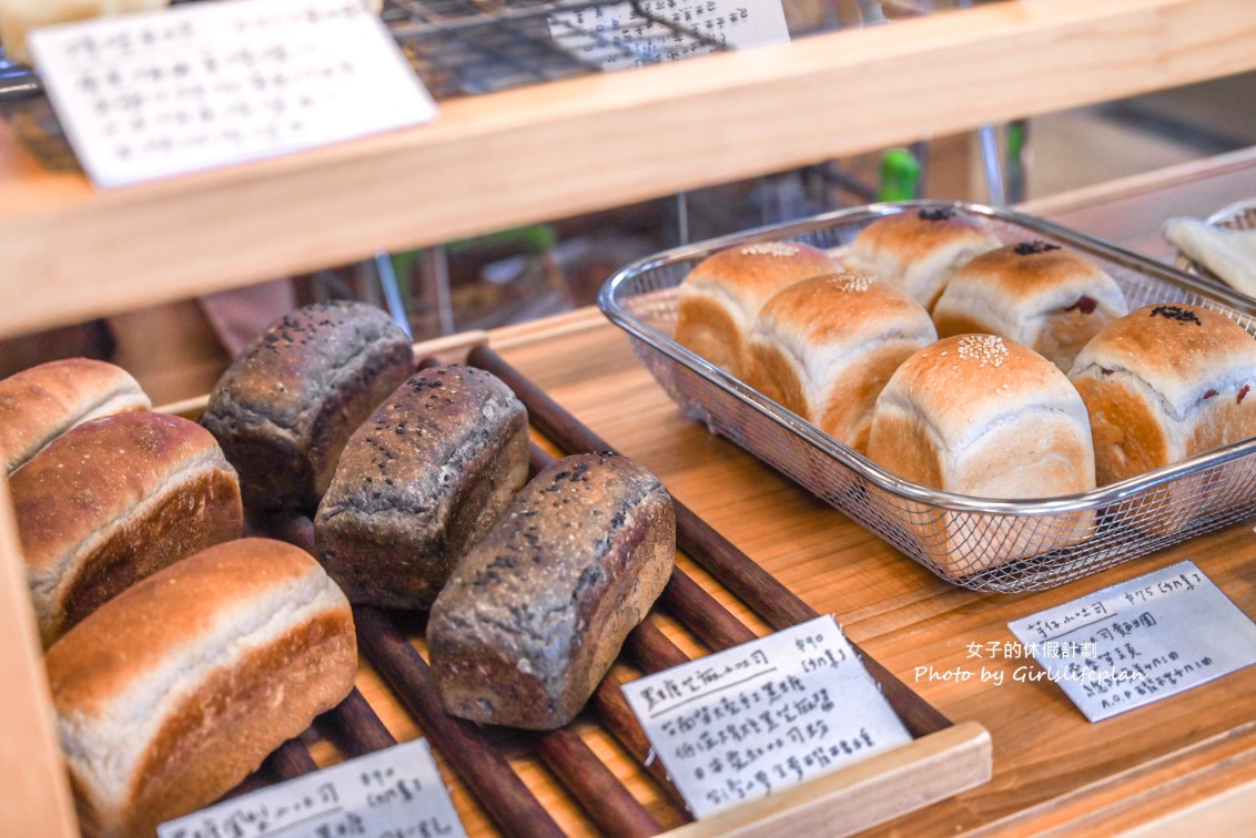 莢麵包｜宜蘭冬山在地超人氣麵包店，無低消無限時(菜單) @女子的休假計劃