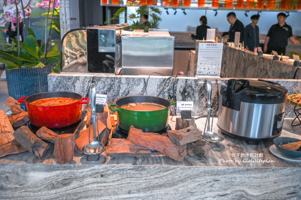 Lotus蓮花餐廳｜IG打卡超網美環境泰式料理吃到飽(菜單) @女子的休假計劃