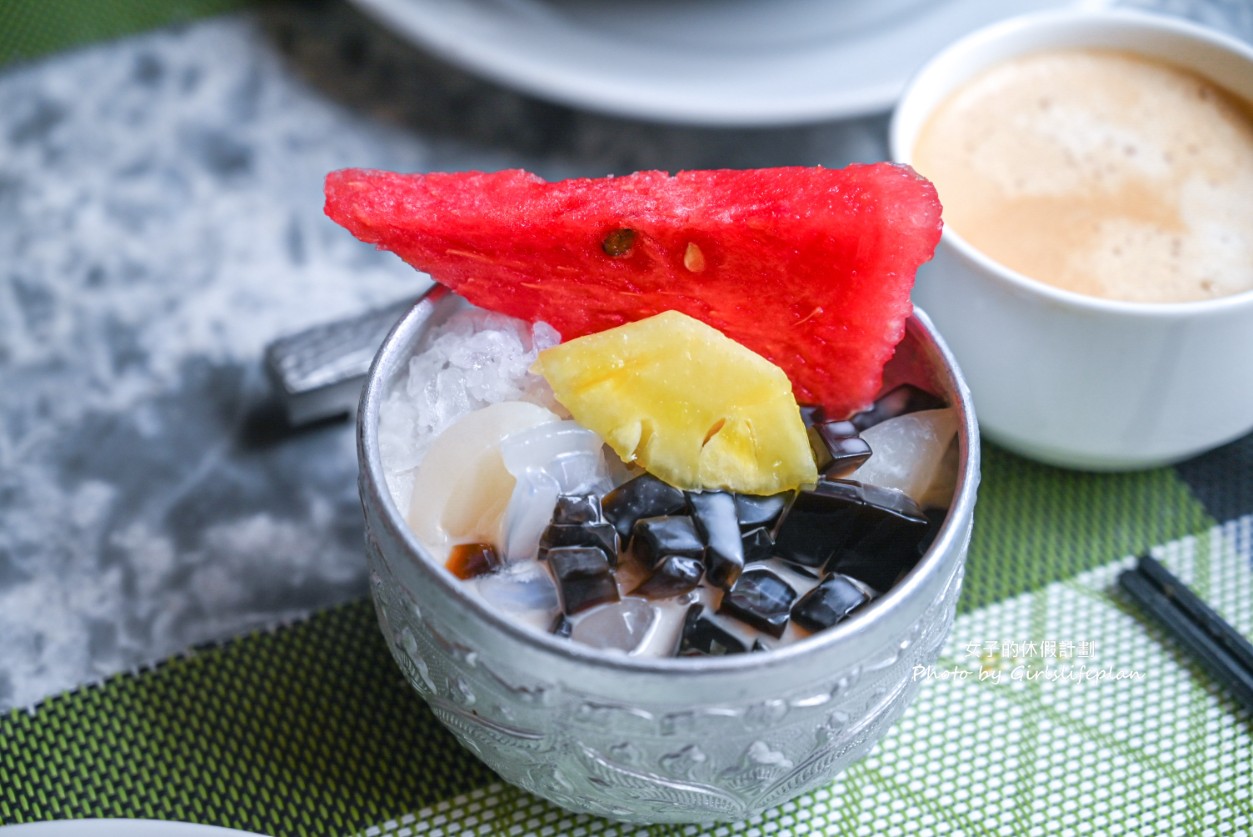 Lotus蓮花餐廳｜IG打卡超網美環境泰式料理吃到飽(菜單) @女子的休假計劃