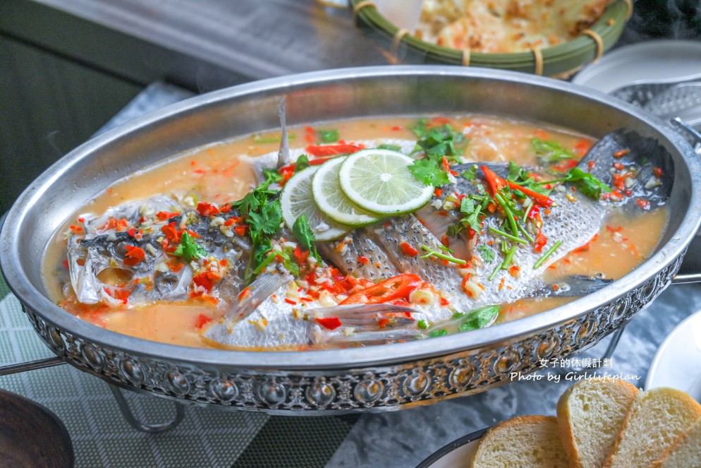 Lotus蓮花餐廳｜IG打卡超網美環境泰式料理吃到飽(菜單) @女子的休假計劃