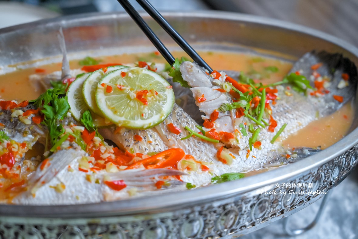 Lotus蓮花餐廳｜IG打卡超網美環境泰式料理吃到飽(菜單) @女子的休假計劃