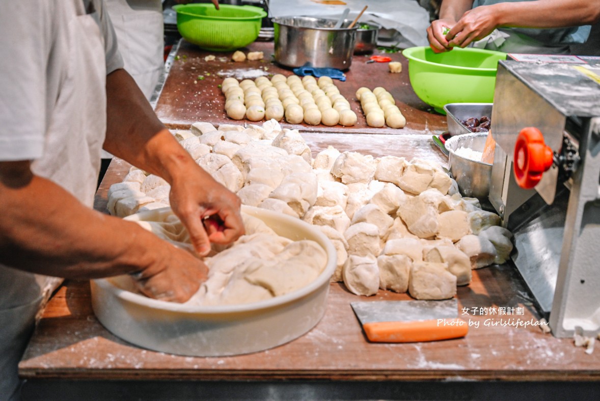 大山東餅舖｜水源市場人氣美食，必吃蔥肉包、泡菜肉包(菜單) @女子的休假計劃