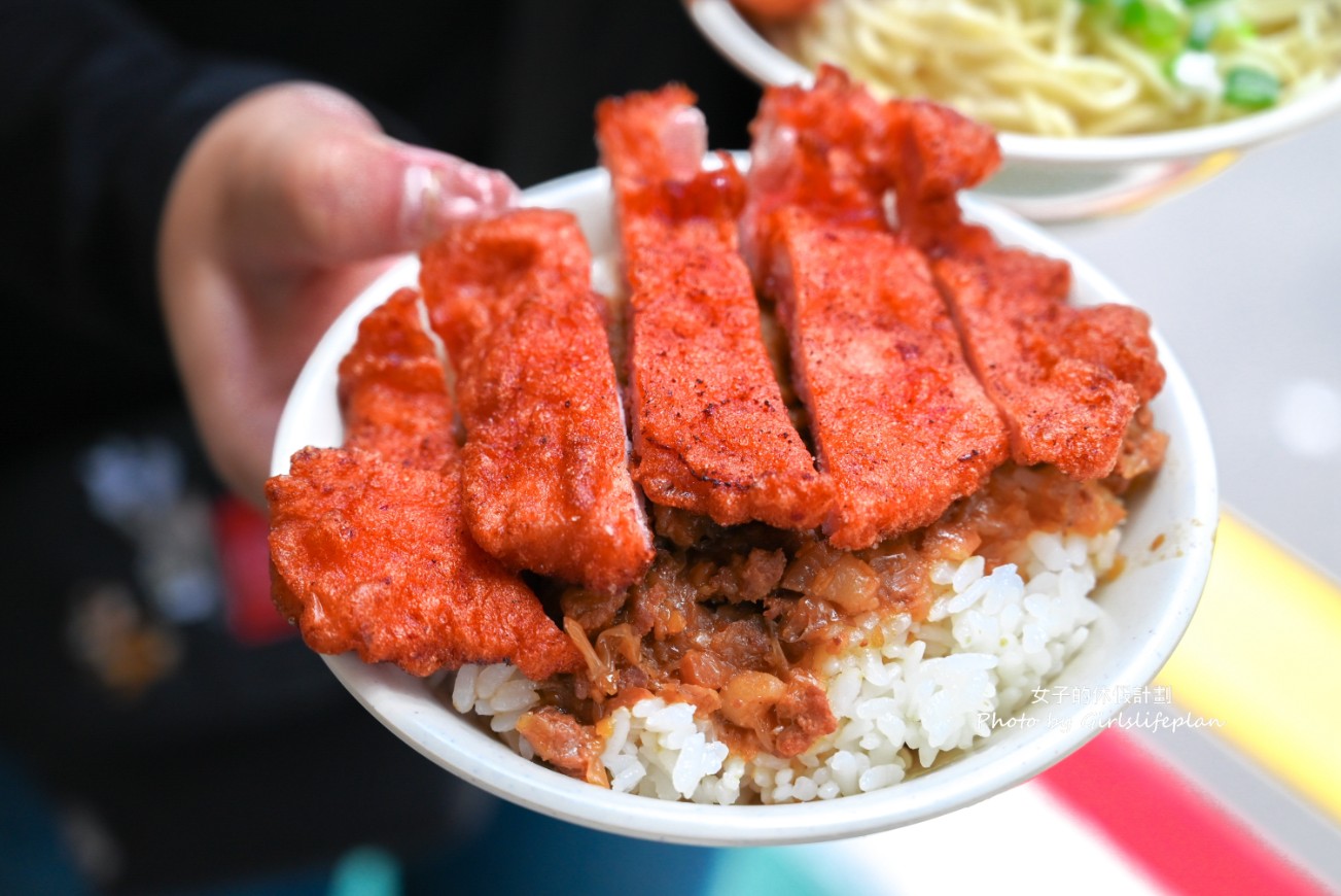 南門福州傻瓜乾麵｜炸排骨只要50元，100元乾麵套餐附魚丸湯(菜單) @女子的休假計劃