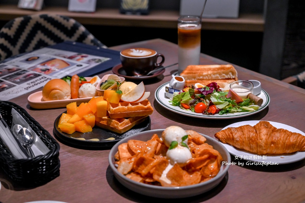 茶屋WIRED CHAYA南港店｜蔦屋書店不限時美食推薦(菜單) @女子的休假計劃